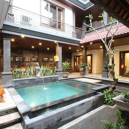 Yuni'S House Hotel Ubud Buitenkant foto